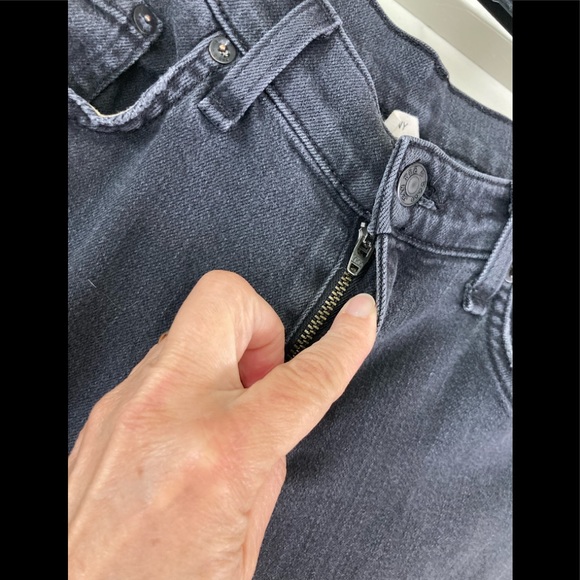 rag & bone The Skinny in Soft Rock With Holes Black Zipper/Button Size 29 - Picture 4 of 15